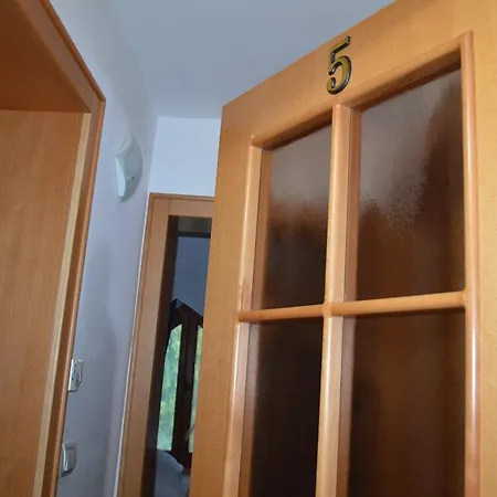 Vila Horizont Гоч